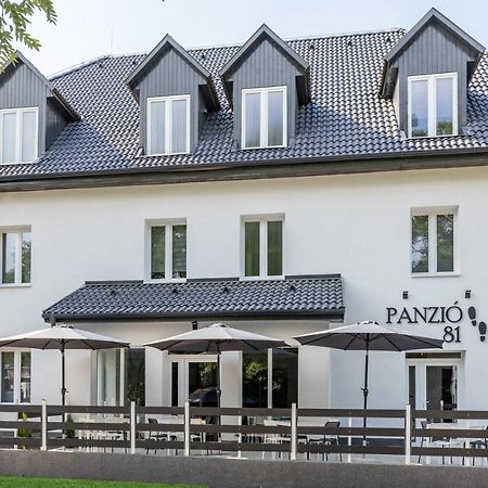 Panzio 81 Bed and Breakfast Hajdúszoboszló Buitenkant foto